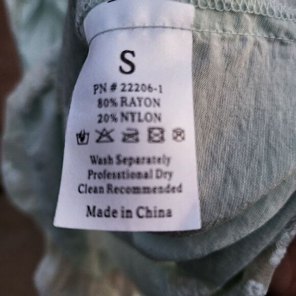 Paniz vintage inspired feminine dress sea foam and lace dress. - Picture 8 of 8